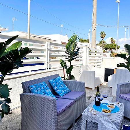 Aria Di Mare Mancaversa - Elegante Appartamento Марина-ді-Манкаверса Екстер'єр фото